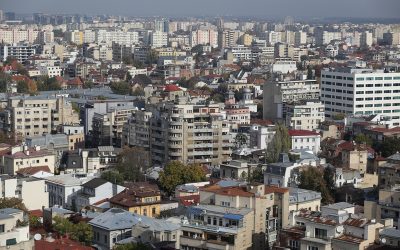 Impozite mai mici pentru locuințe vechi de 50 de ani. Scade și impozitul auto?
Alternative:

Locuințe: Scad impozitele pentru proprietarii cu case de peste 50 de ani.
Impozite reduse pentru locuințe vechi. Ce se întâmplă cu impozitul auto?