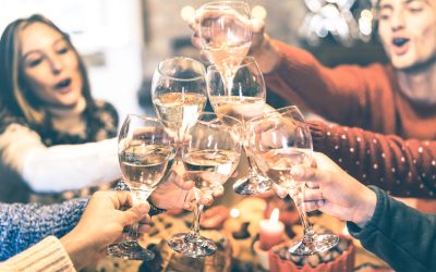 Mahmureala emoțională: de ce alcoolul ne face anxioși a doua zi Consumul de alcool nu afectează doar starea fizică, ci și emoțiile