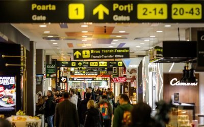 Creștere record pe aeroporturile românești în 2025, dar cu o puternică concentrare în București Numărul pasagerilor care au tranzitat aeroporturile din România a crescut cu aproape 10% în 2025, ajungând la 28,5 milioane, potrivit datelor Institutului Național de Statistică