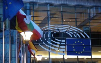 UE cere statelor membre pregătiri pentru criza energetică, pe fondul tensiunilor din Orientul Mijlociu Bruxelles-ul solicită statelor membre ale Uniunii Europene să se pregătească pentru posibile perturbări ale aprovizionării cu petrol și produse petroliere rafinate