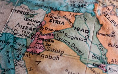 O bază militară americană situată în apropierea capitalei irakiene, Bagdad, a fost atacată miercuri de o dronă, potrivit informațiilor raportate de presa locală