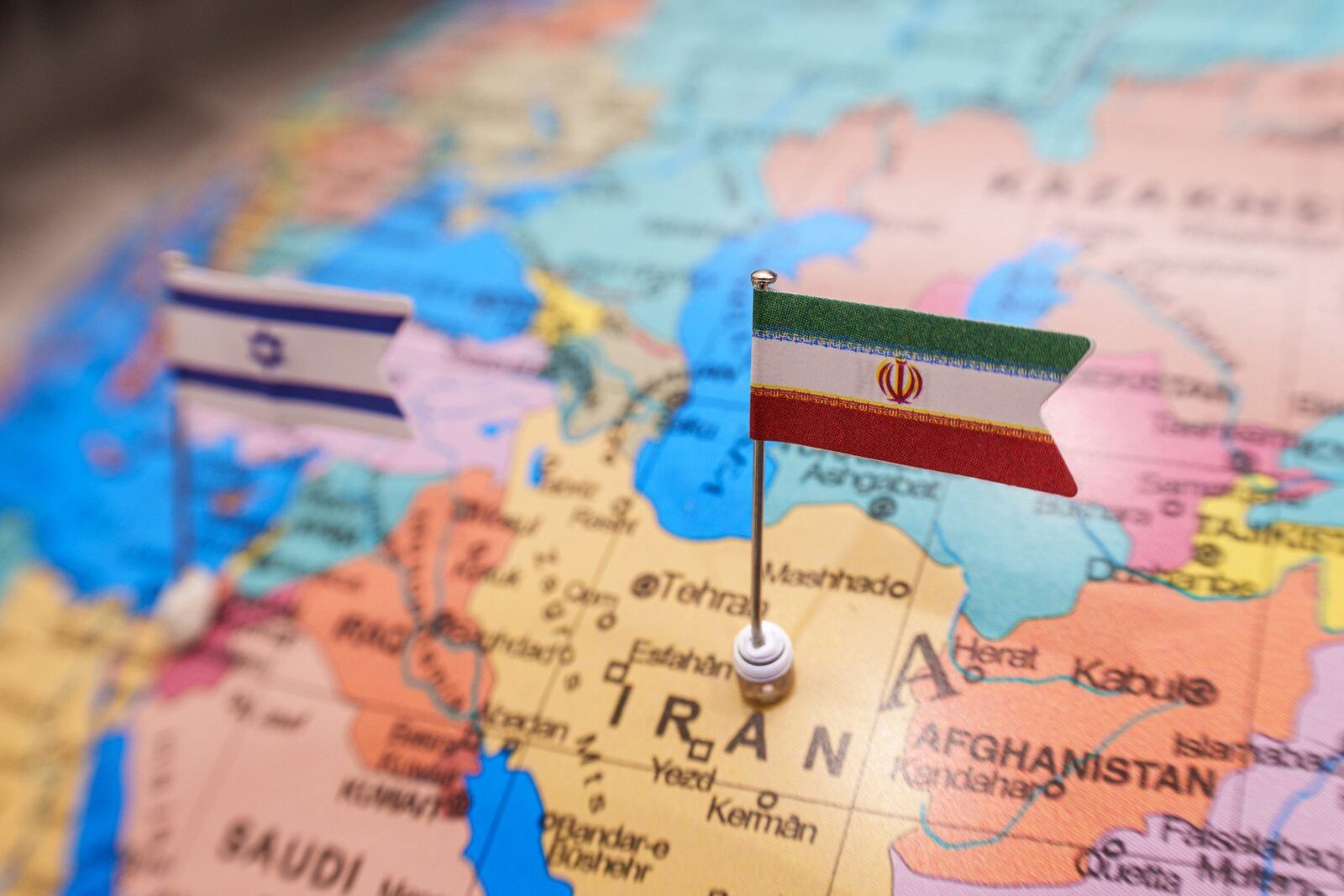 Israelul a acționat rapid împotriva Iranului pentru a preveni programul nuclear, susține Netanyahu Premierul israelian, Benjamin Netanyahu, a declarat că statul evreu a fost obligat să ia măsuri rapide împotriva Iranului, din cauza eforturilor Teheranului de a construi noi instalații subterane