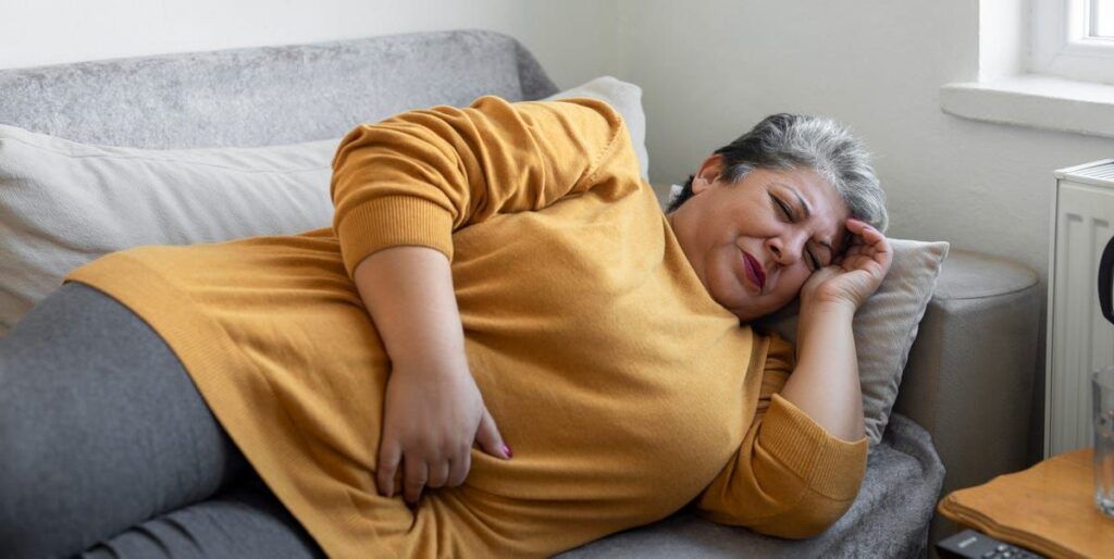 Cancerul de stomac: Semnalele de alarmă pe care nu trebuie să le ignori Cancerul de stomac rămâne o amenințare majoră pentru sănătate, adesea diagnosticat în stadii tardive, când șansele de supraviețuire scad semnificativ