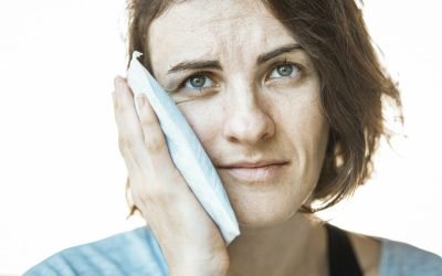 Diabetul și sănătatea orală: o legătură adesea ignorată Diabetul zaharat, o boală cronică cu o prevalență crescută la nivel global, nu afectează doar metabolismul