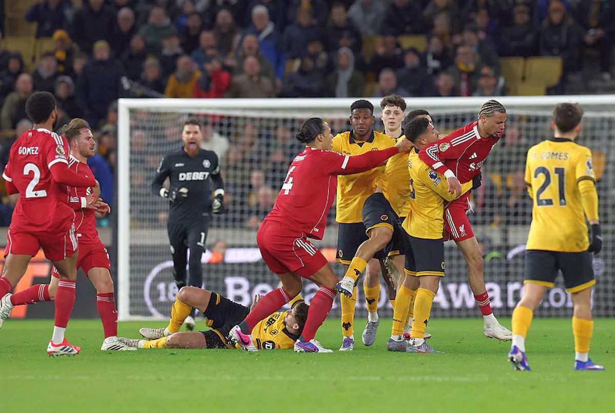 Șoc la Molineux: Liverpool, învinsă dramatic de ultima clasată, Wolves O seară de coșmar pentru Liverpool în Premier League