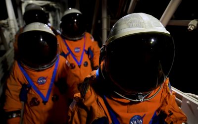 Misiunea Artemis II: O echipă internațională se pregătește pentru un zbor istoric în jurul Lunii Programul spațial Artemis al NASA face un pas important cu misiunea Artemis II, ce va trimite un echipaj uman în jurul Lunii