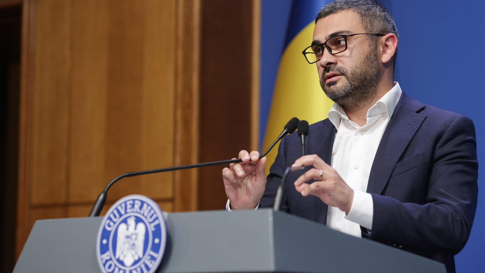 Manole anunță: Când cresc pensiile românilor?