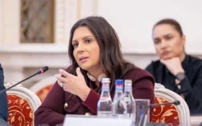 Gabriela Horga, membră a Partidului Național Liberal, critică dur poziția Partidului Social Democrat privind bugetul pentru anul 2026, acuzând PSD de populism și de intenția de a pune în pericol stabilitatea economică a țării