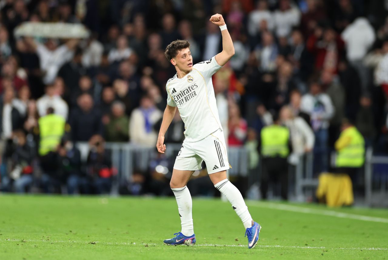 Real Madrid a obținut o victorie categorică, scor 4-1, în fața echipei Elche, într-un meci disputat recent