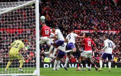 Manchester United învinge Aston Villa într-un meci spectaculos, cu șase goluri Manchester United a învins Aston Villa cu scorul de 3-1 într-un meci spectaculos din Premier League, disputat pe stadionul „Old Trafford”