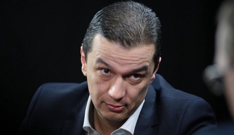 Grindeanu amenință cu ieșirea PSD de la guvernare după votarea bugetului Liderul social-democraților, Marcel Ciolacu, a sugerat posibilitatea ca Partidul Social Democrat să părăsească guvernarea, în funcție de rezultatul evaluării activității cabinetului și de modul în care vor fi votate amendamentele PSD la legea bugetului de stat