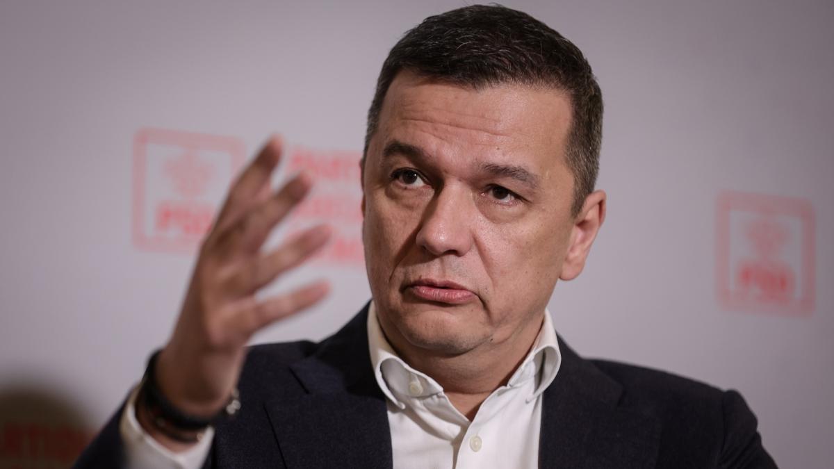 Grindeanu îl acuză pe Bolojan că favorizează multinaționalele și va cere clarificări OCDE Președintele PSD, Sorin Grindeanu, a declarat duminică la Antena 3 CNN că premierul Ilie Bolojan este „omul multinaționalelor”