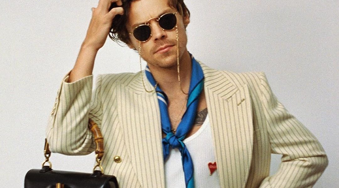 Harry Styles domină topurile muzicale britanice cu noul album Harry Styles a urcat din nou pe prima poziție a topului britanic de albume, cu cel mai recent material discografic, „Kiss All The Time