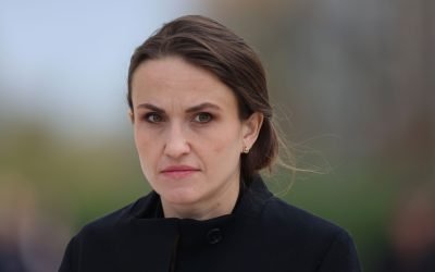 MAE: Cetățenii români din Orientul Mijlociu, în siguranță; evacuarea, pe agenda guvernului Toți cetățenii români aflați în prezent în Orientul Mijlociu sunt în siguranță, potrivit declarațiilor ministrului Afacerilor Externe, Oana Țoiu, duminică seara