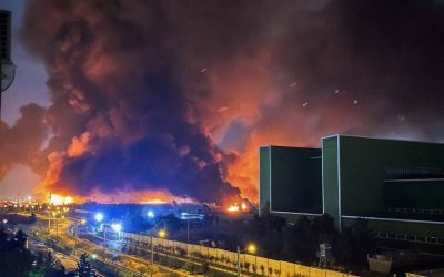 Iranul avertizează asupra unui conflict de lungă durată cu SUA și Israel Gardienii Revoluției din Iran au transmis duminică, prin intermediul agențiilor de presă, că forțele armate iraniene sunt pregătite pentru un conflict militar prelungit cu Statele Unite ale Americii și Israel