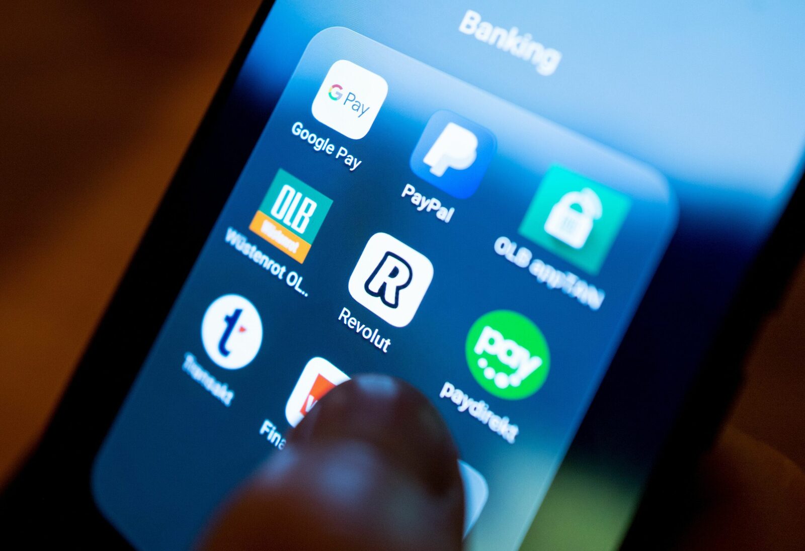 Escrocheriile pe Telegram cresc spectaculos: +233%
Cele mai multe fraude vizează cumpărături și joburi.