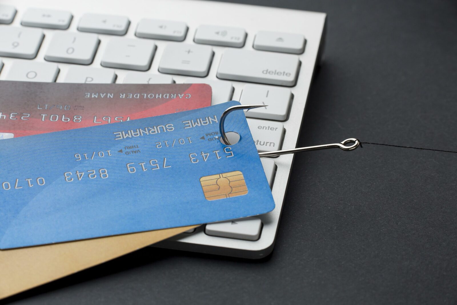 Un nou malware Android folosește inteligența artificială pentru a compromite dispozitivele, mimând serviciile JPMorgan Chase Un nou virus informatic pentru sistemul de operare Android, botezat „PromptSpy”, utilizează inteligența artificială în timp real pentru a infecta dispozitivele și a fura date sensibile