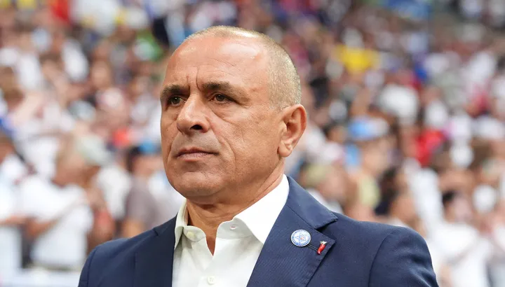 Slovacia și Kosovo se luptă pentru un loc la Cupa Mondială București – Slovacia și Kosovo se înfruntă joi seară într-o semifinală de baraj pentru Cupa Mondială, cu speranța de a ajunge mai aproape de o prezență în America de Nord în această vară