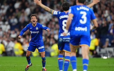 Getafe șochează pe „Bernabeu”: Real Madrid, învinsă surprinzător Real Madrid a suferit o înfrângere neașteptată pe teren propriu, scor 0-1, în fața modestei echipe Getafe, într-un meci din cadrul campionatului spaniol