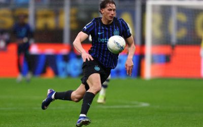 Inter – victorie la Florența, cu Chivu suspendat pe margine Inter Milano a învins Fiorentina cu scorul de 1-0, într-un meci din cadrul campionatului italian de fotbal