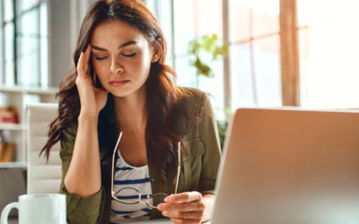 Durerea de cap persistentă, un semnal de alarmă pentru tumori cerebrale Tumorile cerebrale sunt rare, dar specialiștii atrag atenția asupra unui simptom care nu trebuie ignorat: o durere de cap persistentă și neobișnuită