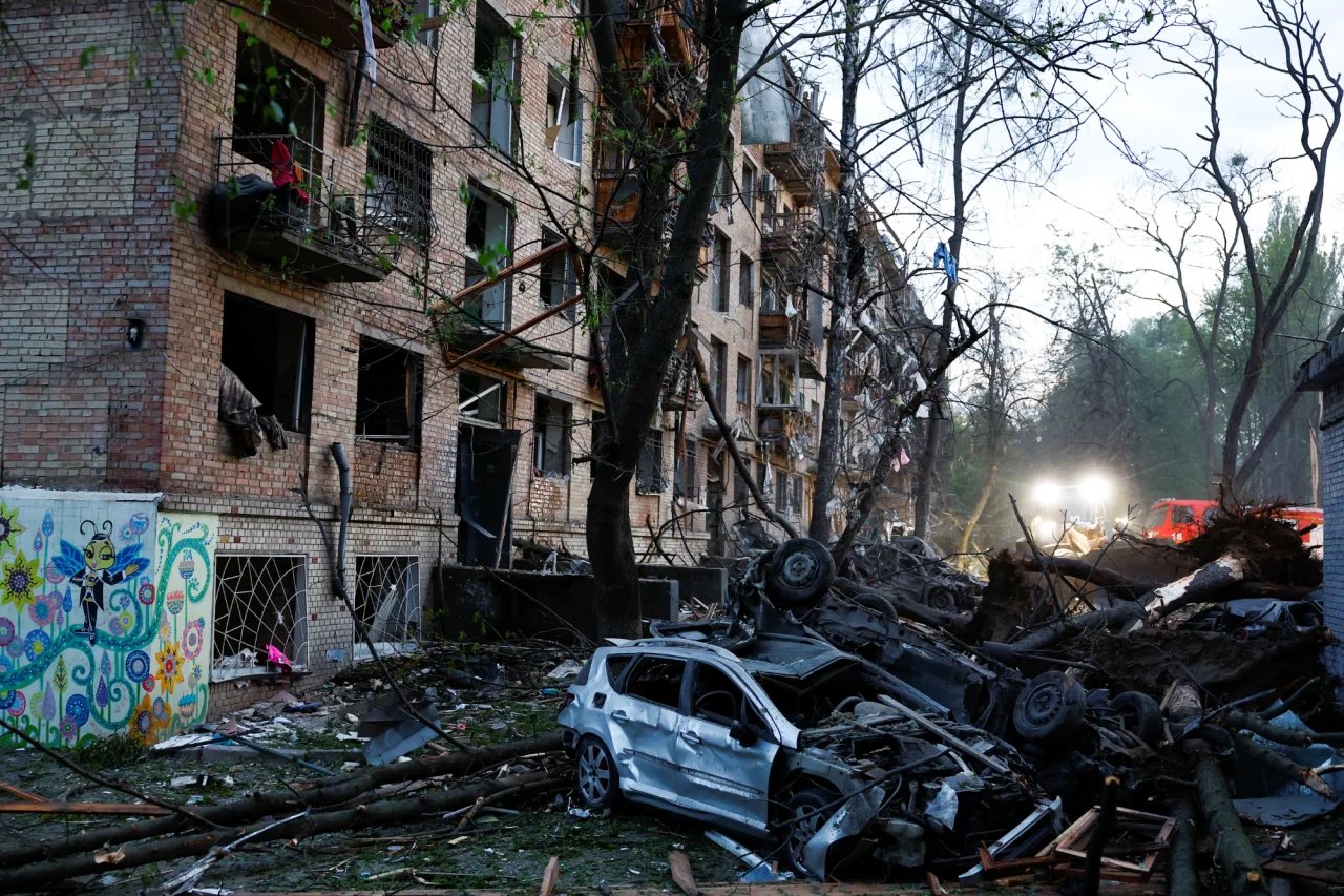 Kievul, din nou în frig după un nou atac rusesc Capitala ucraineană, Kiev, se confruntă cu o criză energetică majoră, după ce un nou atac al Rusiei a afectat infrastructura critică