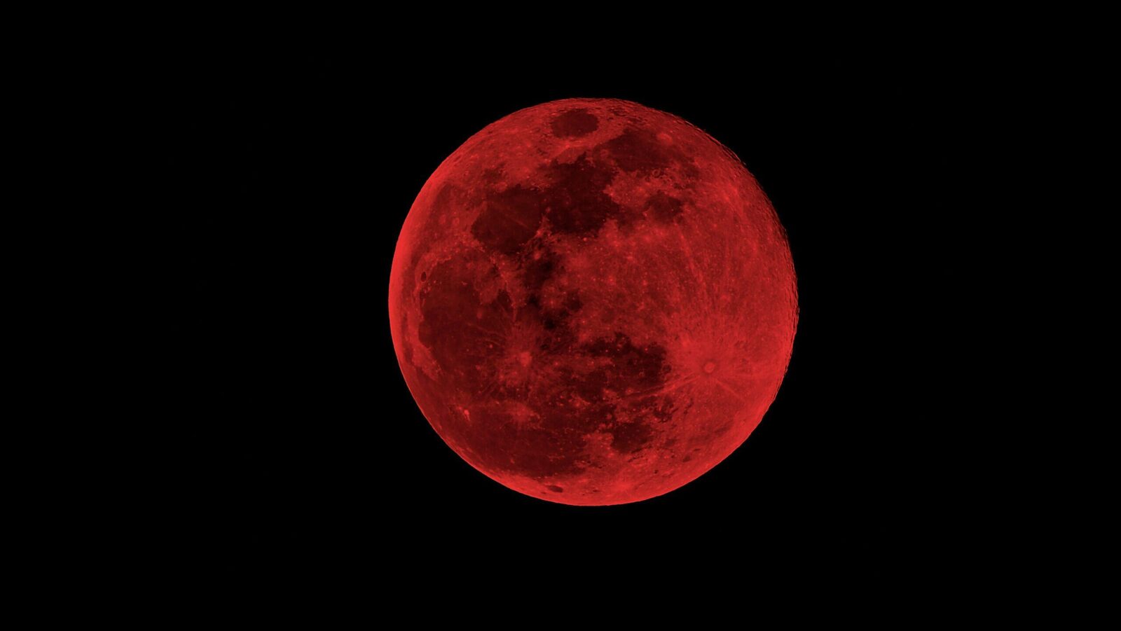 Luna Sângerie revine pe cer în 2026: Ce trebuie să știm despre eclipsa totală de lună O eclipsă totală de Lună, cunoscută și sub numele de „Luna Sângerie” sau „Luna Roșie”, va putea fi observată pe cerul nopții pe data de 3 martie 2026