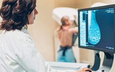 Mamografia cu tomosinteză, o investigație esențială în lupta cu cancerul de sân Peste 12.000 de românce sunt diagnosticate anual cu cancer de sân, o boală a cărei șansă de supraviețuire crește semnificativ dacă este depistată în stadiile incipiente