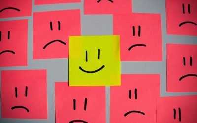 Ce sunt microexpresiile? Dezvăluiri despre emoțiile ascunse