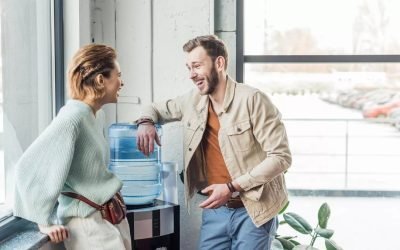 O aplicație românească vrea să transforme interacțiunile de zi cu zi în oportunități de afaceri Călin Spiridon, fondatorul Minglr, povestește despre cum a dezvoltat aplicația care propune o abordare diferită a networkingului