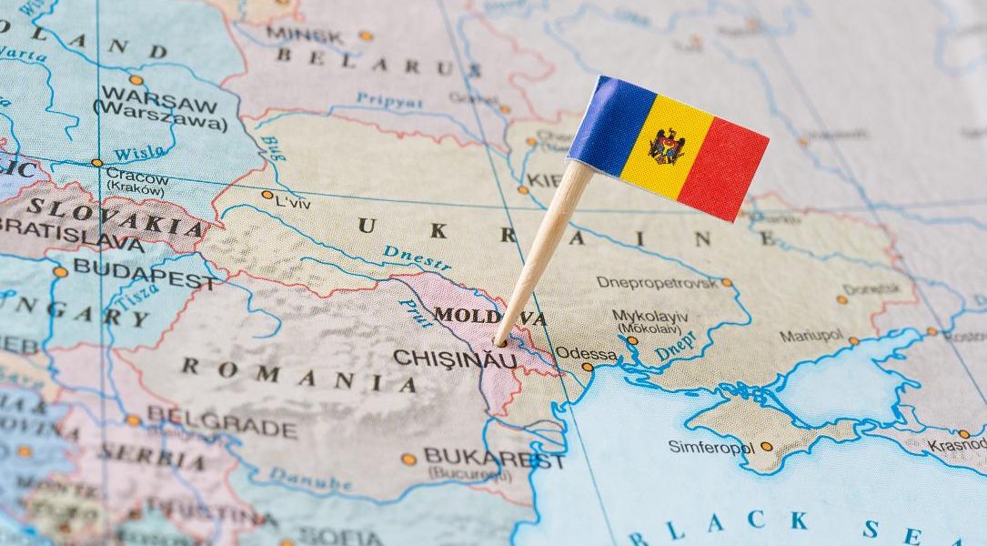 Majoritatea moldovenilor nu doresc unirea cu România, arată un sondaj Un sondaj recent arată că o proporție semnificativă a populației din Republica Moldova nu susține unirea cu România, în timp ce o parte considerabilă este favorabilă acestei idei