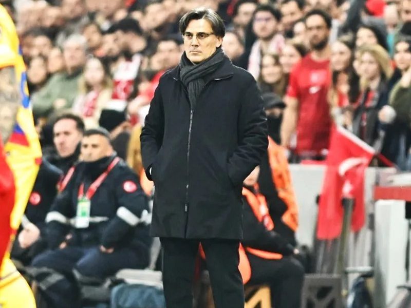 Montella, nervos după victoria Turciei cu România: „Nu am nevoie de sfaturi” Selecționerul Turciei, Vincenzo Montella, a avut o reacție nervoasă la finalul amicalului câștigat cu România, scor 1-0