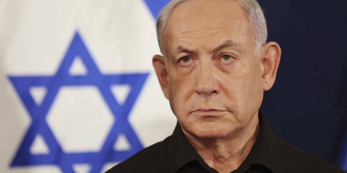 Netanyahu anunță extinderea zonei tampon în Liban și atacuri „de forță extraordinară” asupra Iranului Premierul israelian Benjamin Netanyahu a declarat duminică extinderea zonei tampon de securitate în sudul Libanului