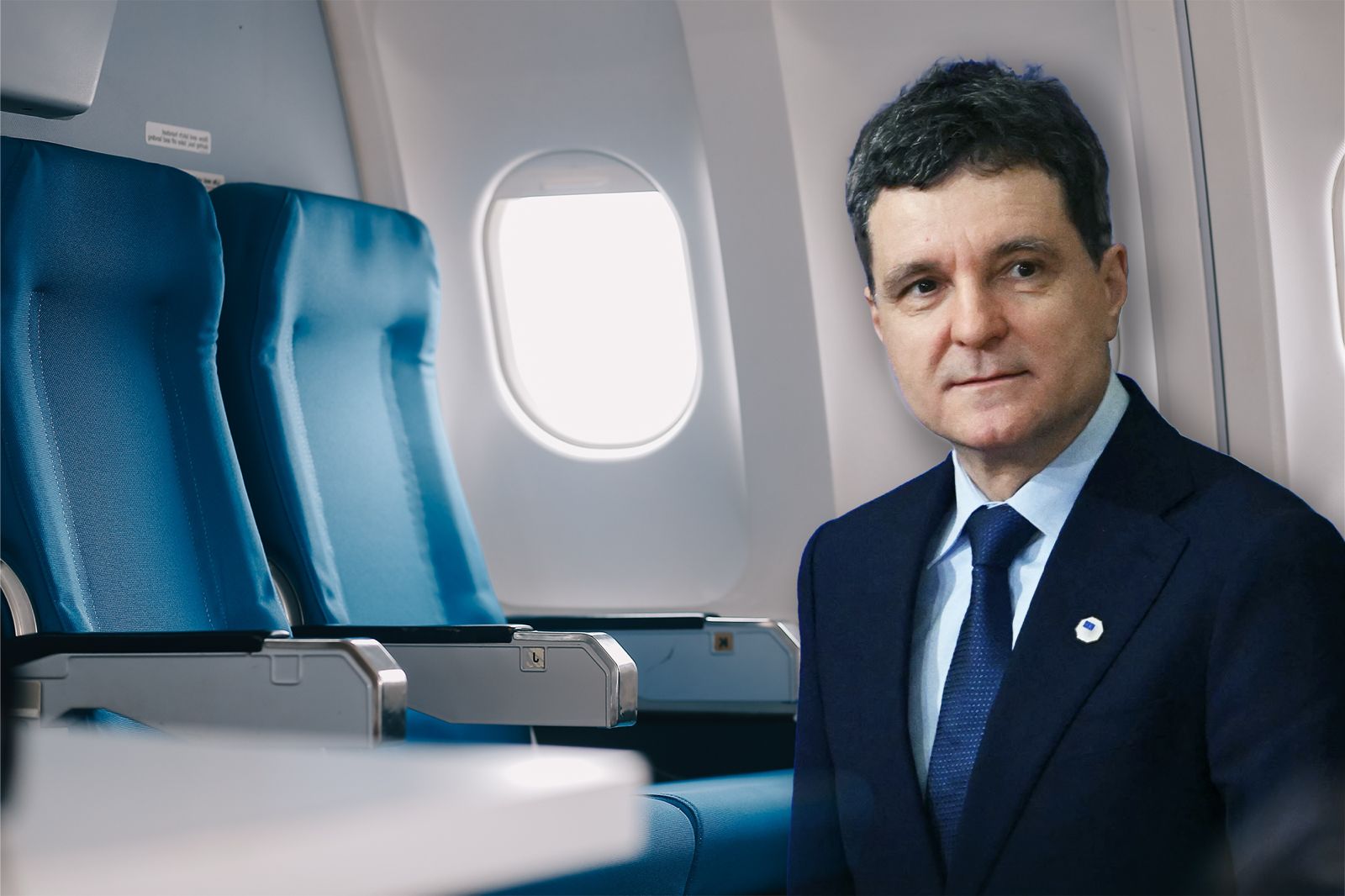 Nicușor Dan, zbor la Washington: Cât a plătit pentru avion?
sau
Călătoria lui Nicușor Dan la Trump: Costul biletului de avion.