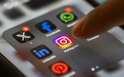 Instagram renunță la criptarea end-to-end pentru mesaje Platforma de socializare Instagram va elimina criptarea end-to-end (E2EE) pentru mesajele private, o mișcare care ridică semne de întrebare asupra confidențialității utilizatorilor