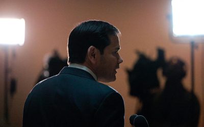 Rubio trimis în Franța pentru a calma spiritele după ieșirile lui Trump Secretarul de stat american, Marco Rubio, a fost trimis de Donald Trump la reuniunea G7 din Franța, cu o misiune delicată: să convingă aliații europeni să sprijine politica externă a SUA, în special în ceea ce privește conflictul din Iran și securizarea Strâmtorii Ormuz