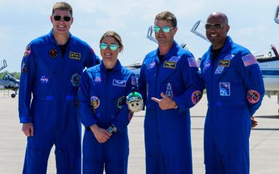 Echipajul Artemis II: Drumul spre Lună și lecțiile de viață ale astronauților Misiunea Artemis II, programată pentru 1 aprilie 2026, va trimite patru astronauți în jurul Lunii, marcând o etapă importantă în explorarea spațială după mai bine de 50 de ani de la ultima misiune lunară cu echipaj uman