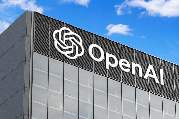 OpenAI planifică să angajeze 8000 de oameni până în 2026