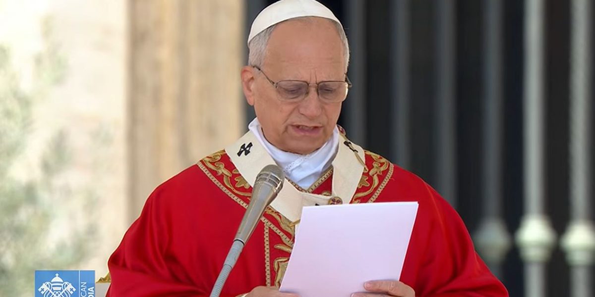 Papa Leon condamnă războiul și transmite un mesaj de pace în Piața „Sfântul Petru” Mii de creștini s-au adunat în Piața „Sfântul Petru” din Vatican pentru a participa la procesiunea de Florii, unde Papa Leon a oficiat slujba