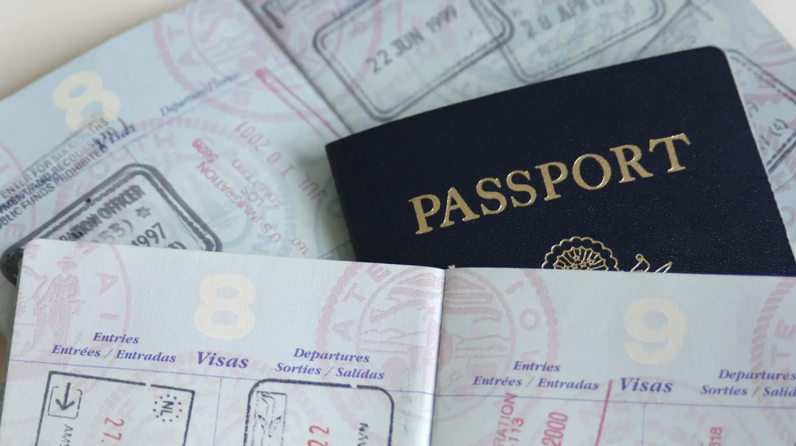 Se colectează date biometrice necesare