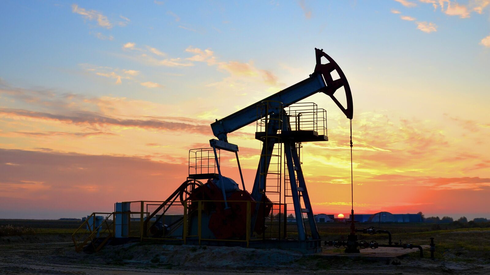 Petrolul, pe val: Prețurile cresc vertiginos pe fondul tensiunilor dintre SUA și Iran Cotațiile petrolului au explodat vineri, cu creșteri semnificative înregistrate atât pentru referința americană West Texas Intermediate (WTI), cât și pentru petrolul Brent, referința globală