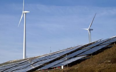 Luxemburg primește 500 de milioane de euro pentru a stimula producția de tehnologii curate Comisia Europeană a aprobat o schemă de ajutor de stat în valoare de 500 de milioane de euro, notificată de Luxemburg, pentru a sprijini investițiile strategice în domeniul tehnologiilor curate