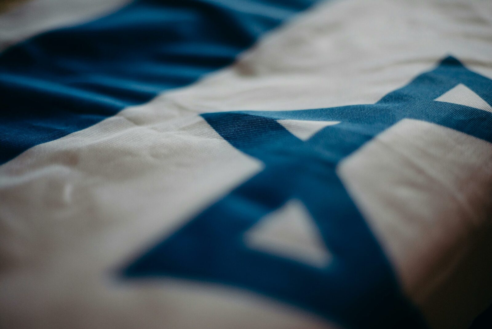 Israelul: O nouă realitate în Orientul Mijlociu după campania militară intensă, cu repercusiuni majore O amplă campanie militară recentă, desfășurată de Israel, a remodelat radical echilibrul fragil din Orientul Mijlociu, potrivit informațiilor vehiculate de surse internaționale