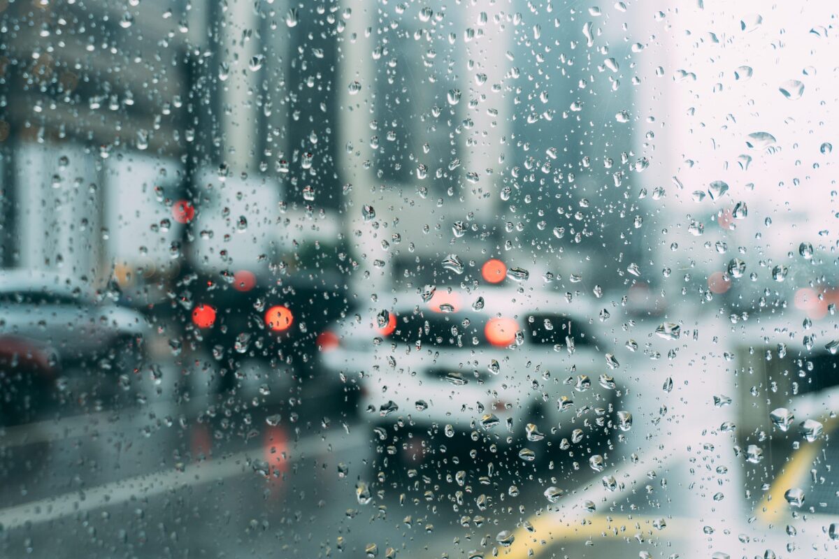 Prognoza meteo: Ploi și temperaturi scăzute în București