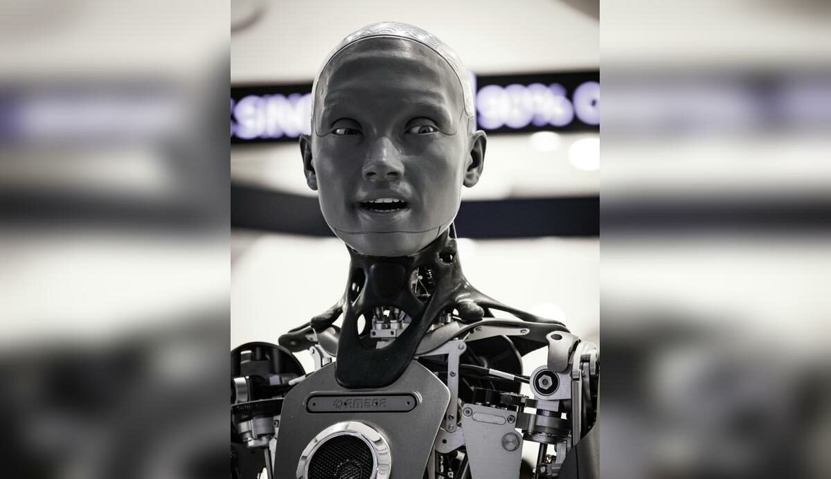 AI-ul trece de la chatboturi la soluții concrete în business Companiile chinezești își schimbă strategia în domeniul inteligenței artificiale, trecând de la modele lingvistice generale la aplicații specializate, cu scopul de a genera venituri rapide