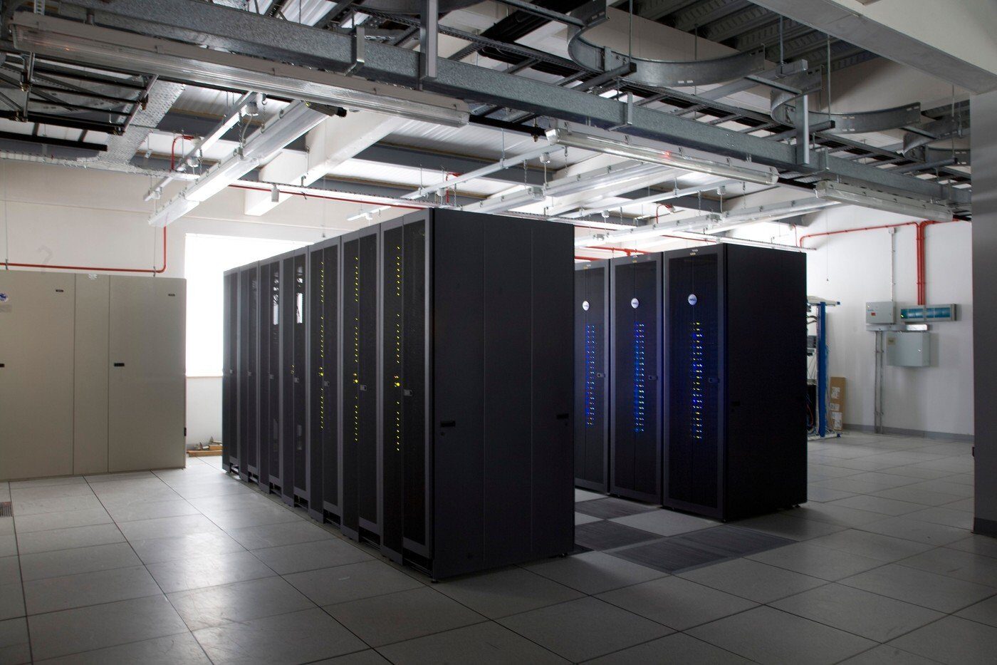 Ţările cu cele mai multe supercomputere. Ce loc ocupă România?