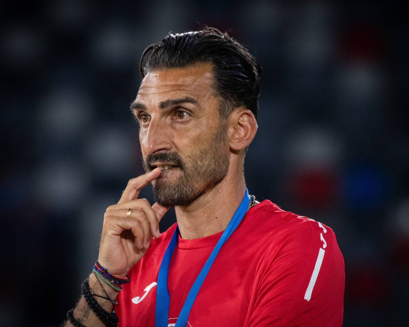 Charalambous demisionează de la FCSB după rezultate slabe