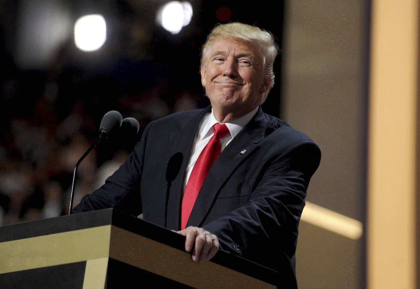 Traian Ungureanu, fost europarlamentar și colaborator BBC, susține că atacurile conduse de Donald Trump în Orientul Mijlociu reprezintă o strategie necesară pentru a promova pacea, chiar și prin forță