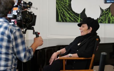 Liza Minnelli revine cu o piesă creată cu ajutorul inteligenței artificiale Liza Minnelli, legendara interpretă, a lansat o nouă piesă muzicală după o pauză de 13 ani