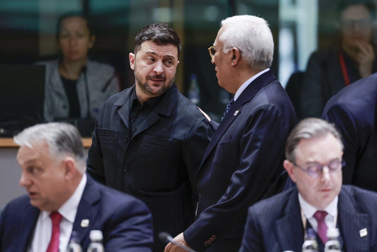 Zelenski speră la o schimbare politică în Ungaria și critică relațiile cu Rusia Președintele ucrainean Volodimir Zelenski și-a exprimat speranța că partidul premierului ungar Viktor Orbán va pierde alegerile viitoare